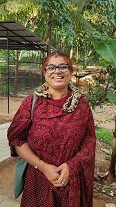 Oka Dhyani yokka Anubhoothulu, mariyu Anubhavaalu, yedhi bayatiki cheppali || SEEMA SUBASH ||